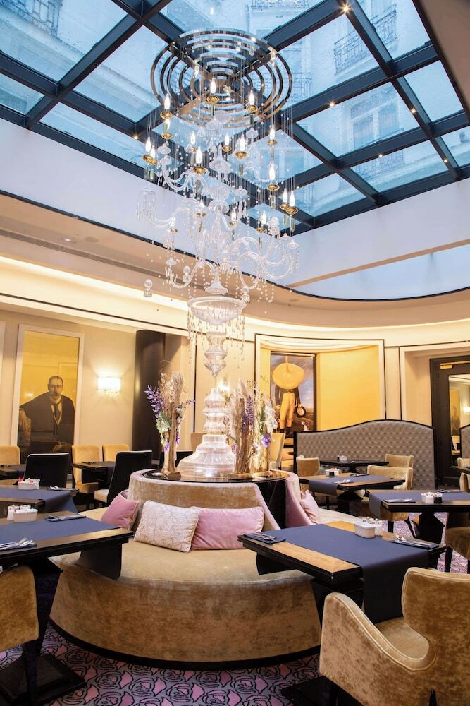 Hotel Maison Astor Paris, Curio Collection By Hilton