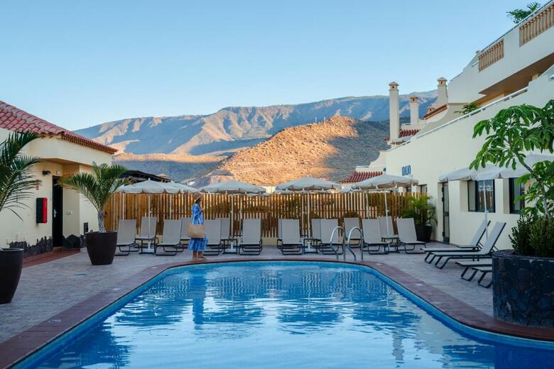 Hotel Ramada Residences By Wyndham Costa Adeje