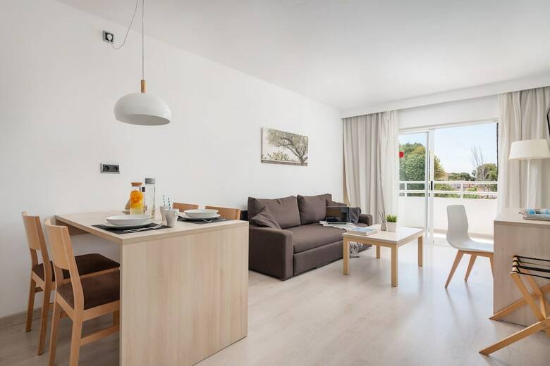 Aparthotel Apartamentos Olive Beach
