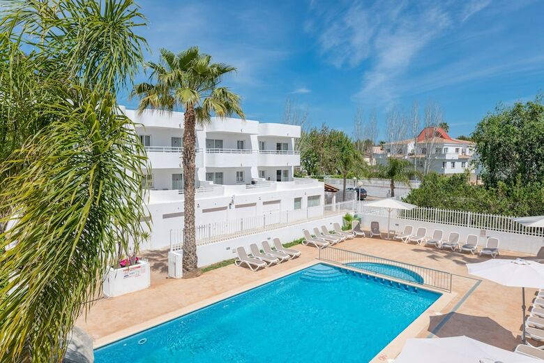 Aparthotel Apartamentos Olive Beach