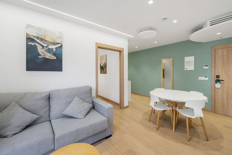 Hotel Odyssey Rooms