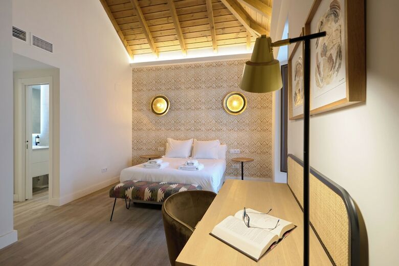Aparthotel Casa Pizarro By Homing U