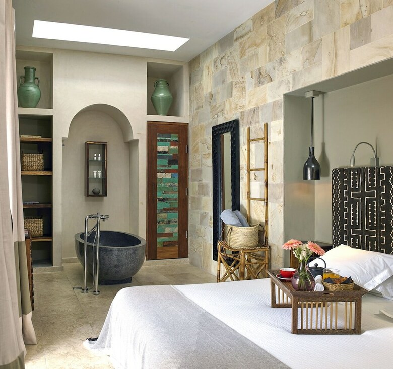 The Giri Residence Hotel & Spa