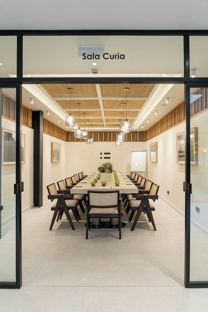 Hotel Sercotel Esteoeste