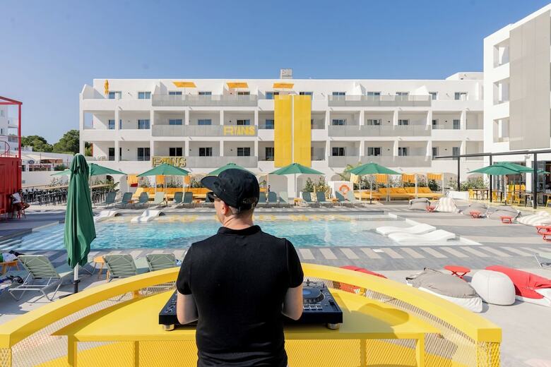 Hotel Ryans Lolas - Adults Only