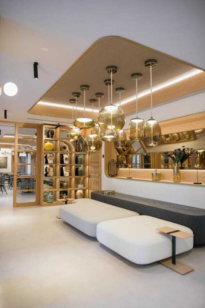 Hotel Myr Puerta Serranos