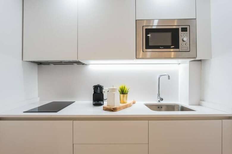 Hotel Debamb� Suites
