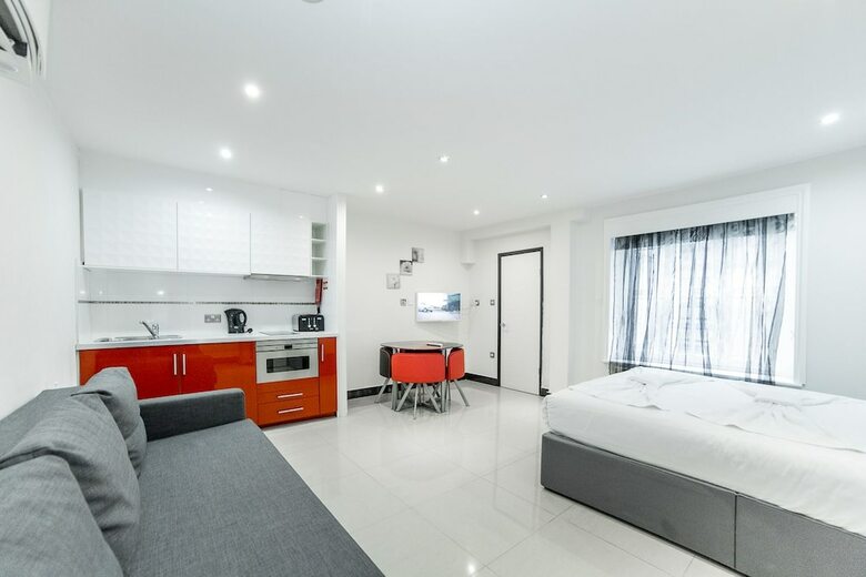 Apartamentos Imperial Court Suites