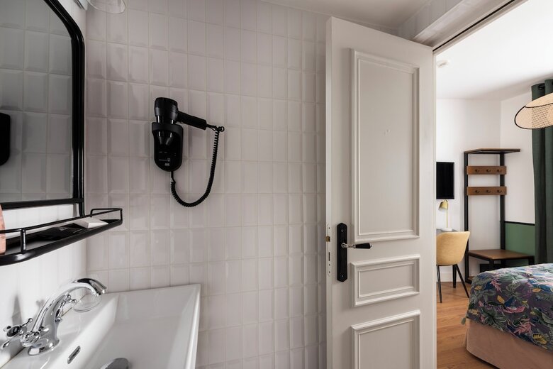Avalon Cosy Hotel Paris Gare Du Nord