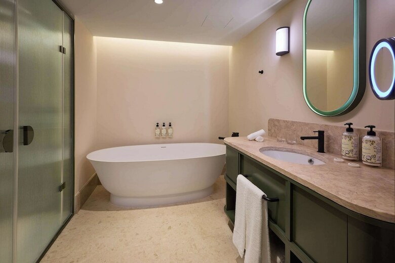 Duo Hotel Lisbon, Curio Collection By Hilton