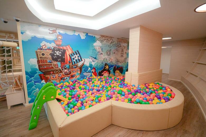 Hotel The Marin Phuket Kamala Beach