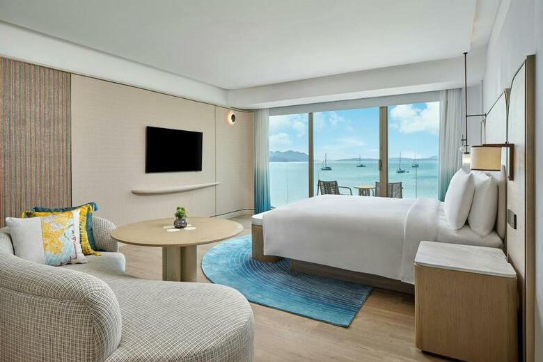 Hotel Veranda Resort Phuket, Autograph Collection