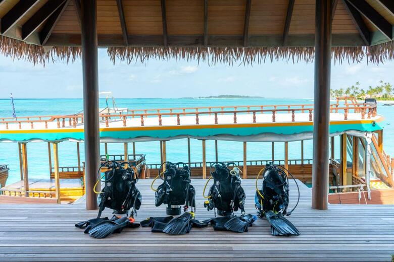 Hotel Barcel� Whale Lagoon Maldives