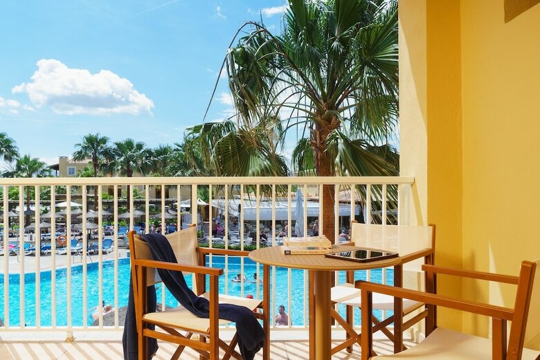 Aparthotel Club Del Sol Resort & Spa