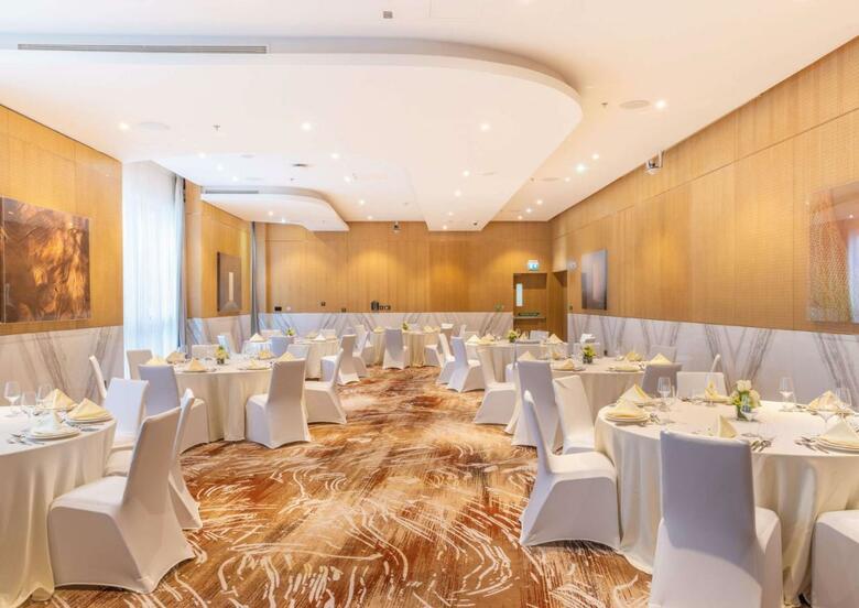 Hotel Embassy Suites By Hilton Doha Old Town