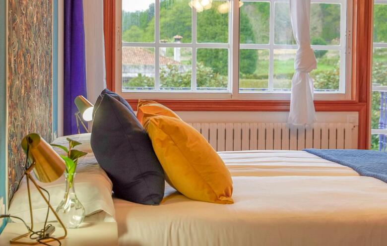 Luxury Singular Villa Rosa