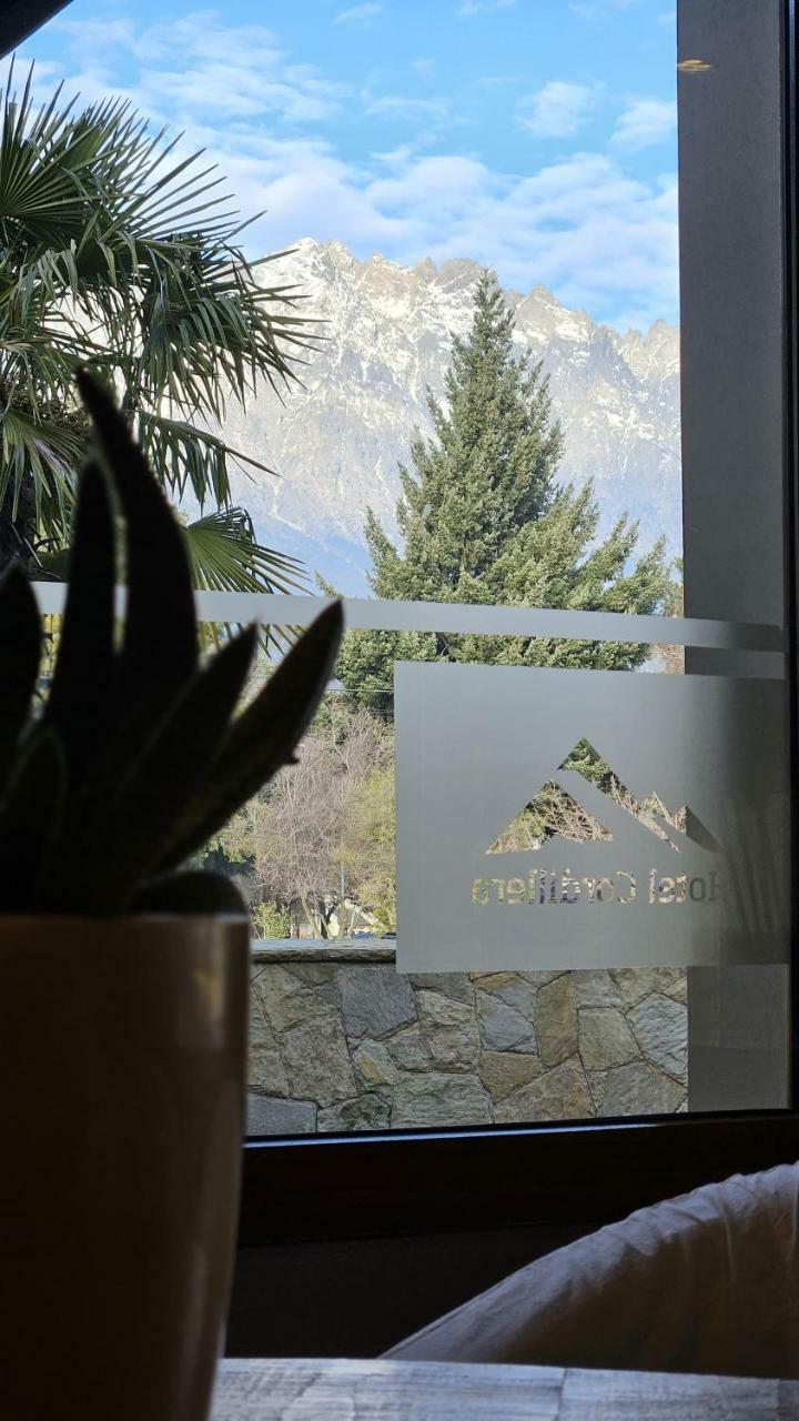 Hotel Cordillera