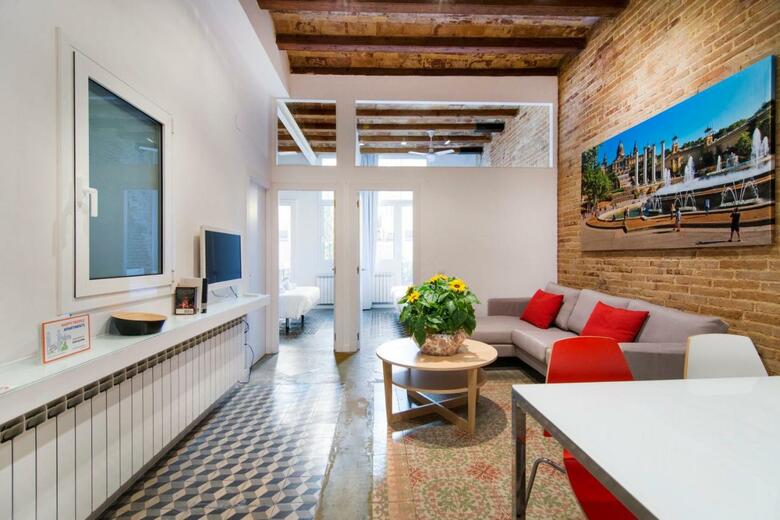 Happy People Plaza Espa�a Apartments