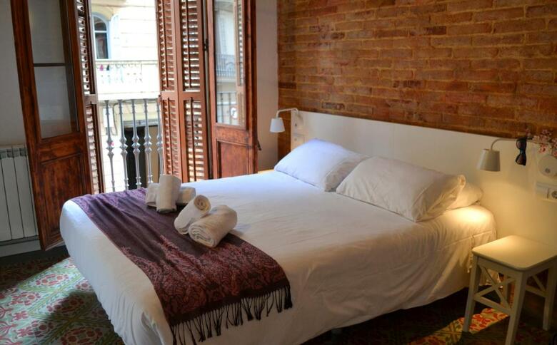 Happy People Plaza Espa�a Apartments