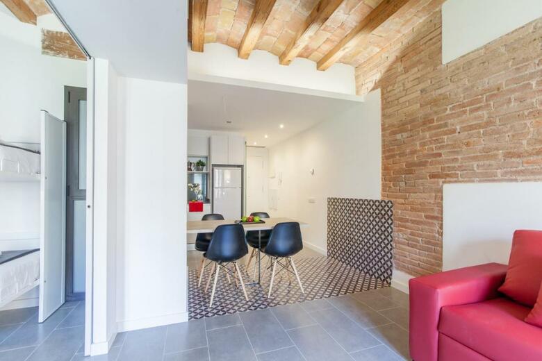 Aparteasy - Deluxe Family Apartments With Pool