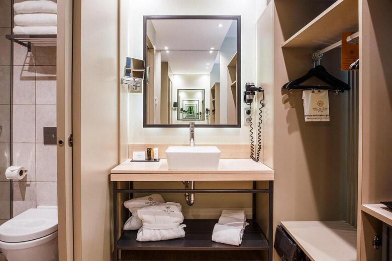 Hotel Well And Come Barcelona
