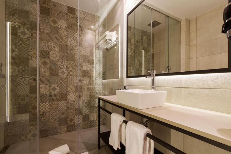 Hotel Well And Come Barcelona