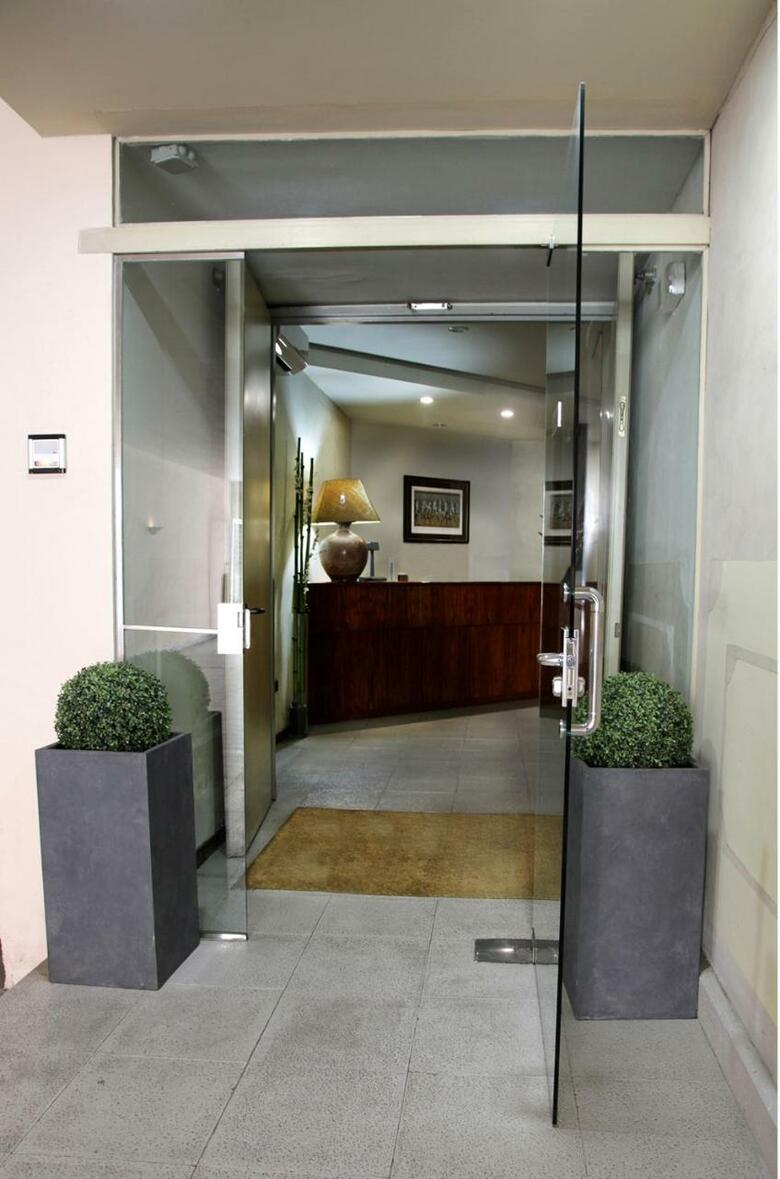 Aparthotel Apartamentos Dv