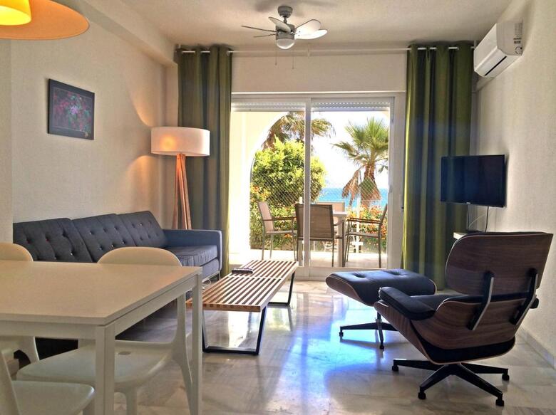 Apartamentos Fuentes De Nerja