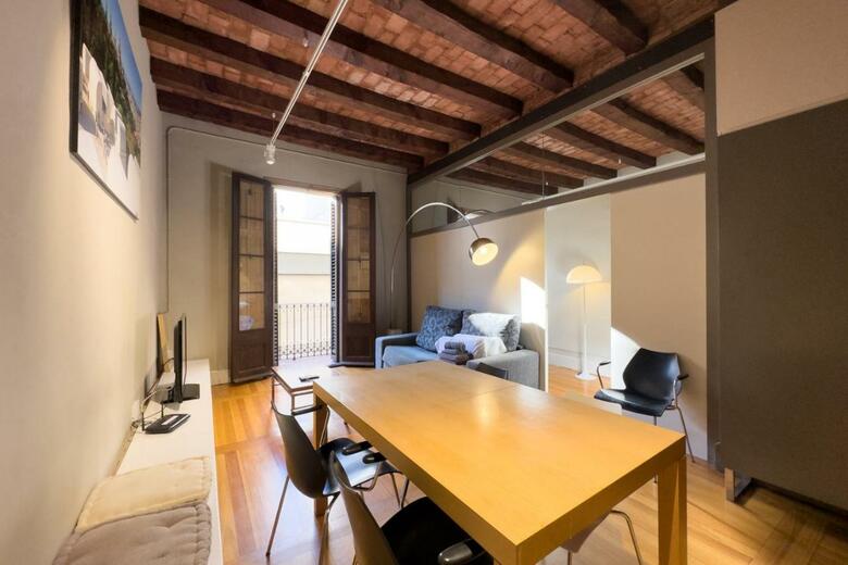 Aparteasy - Central Gracia Apartments