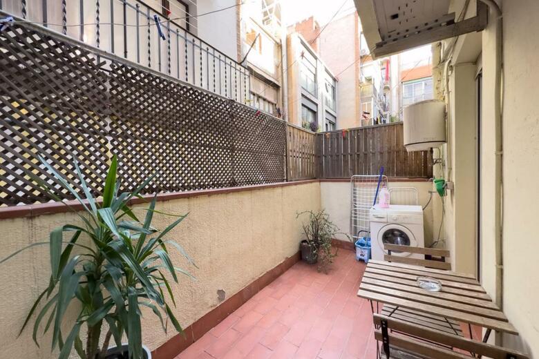 Aparteasy - Central Gracia Apartments