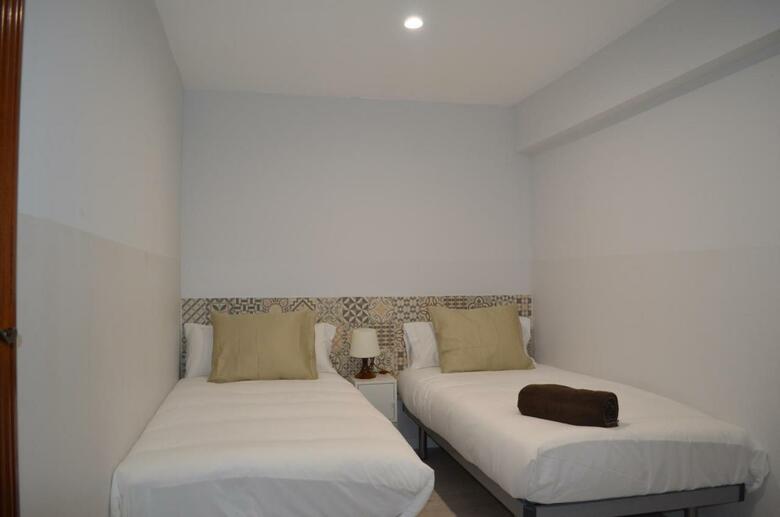 Poble Sec Apartments