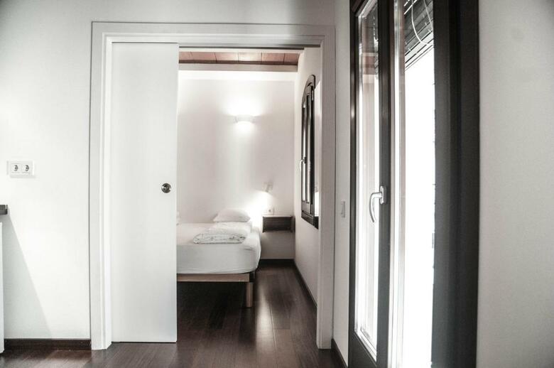 Barcelona Beach Apartments