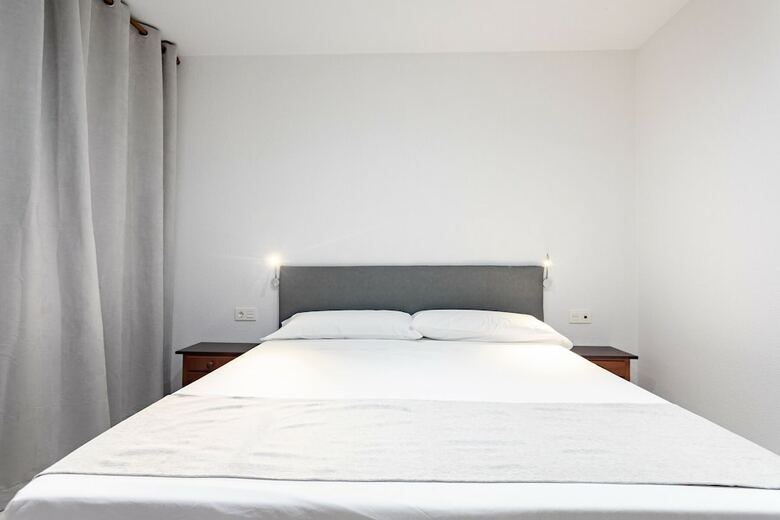 Hotel Hostal La Costa