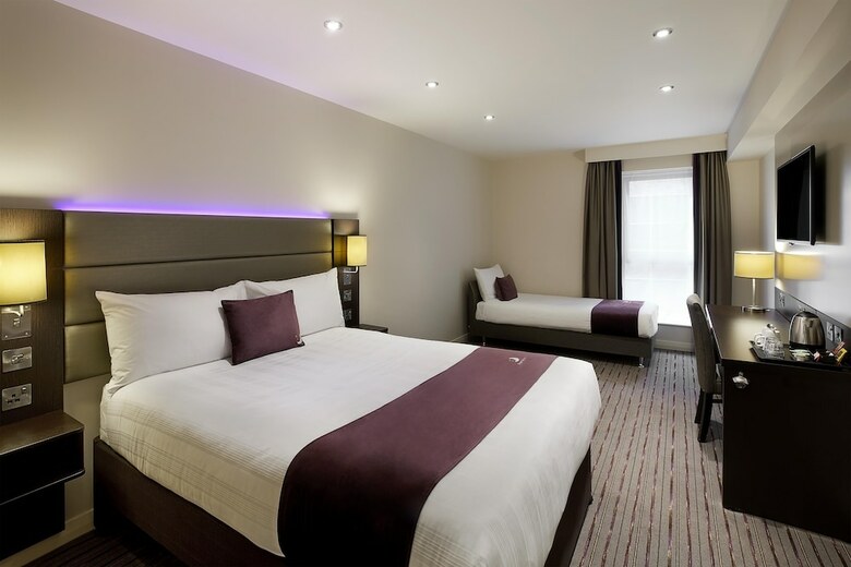 Hotel Premier Inn Aberdare