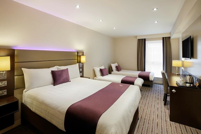 Hotel Premier Inn Aberdare