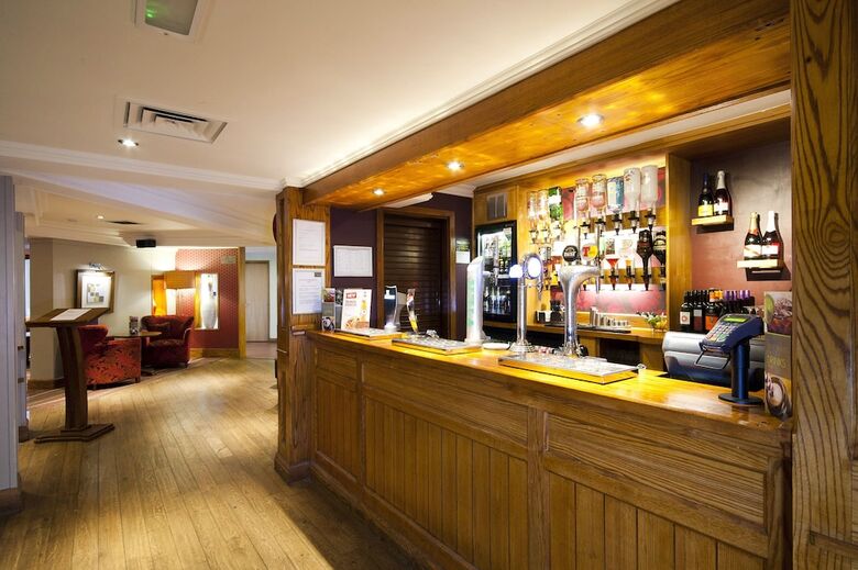 Hotel Premier Inn Glasgow Airport