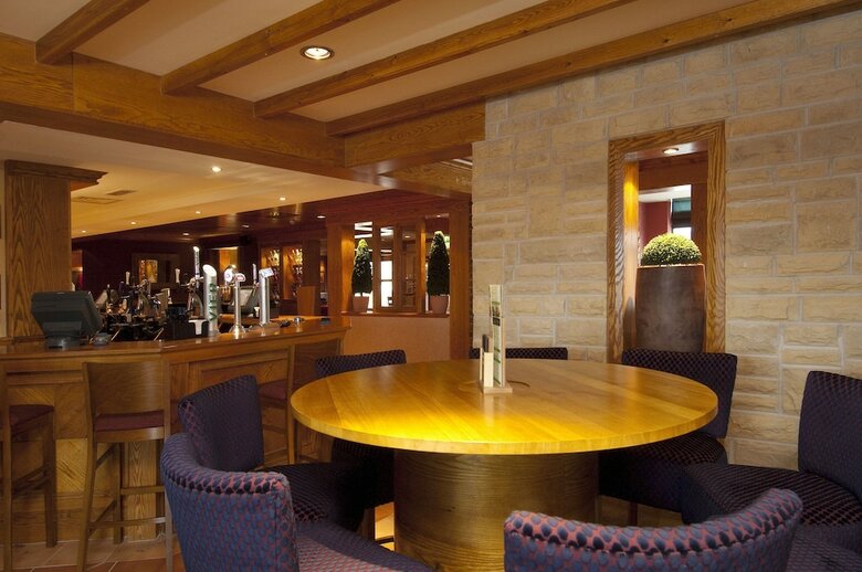Hotel Premier Inn Barnsley Central M1 J37