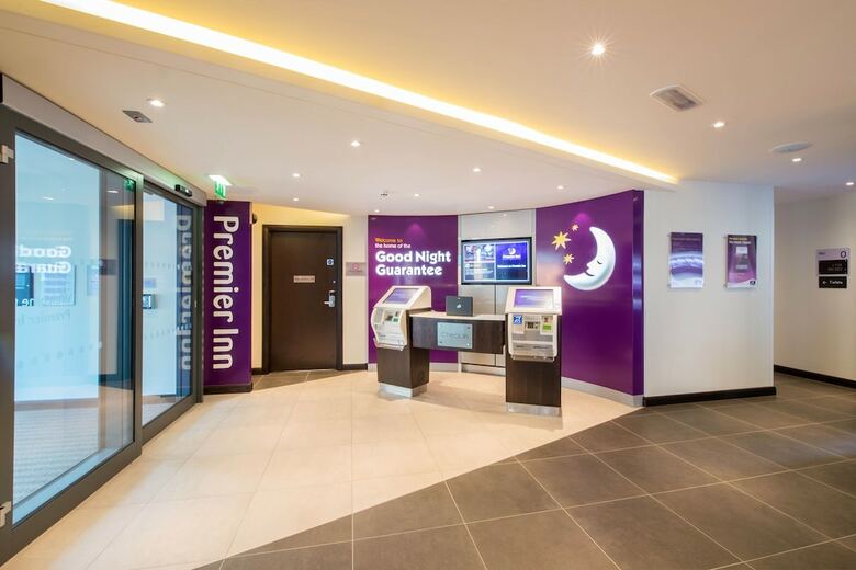 Hotel Premier Inn Lichfield City Centre