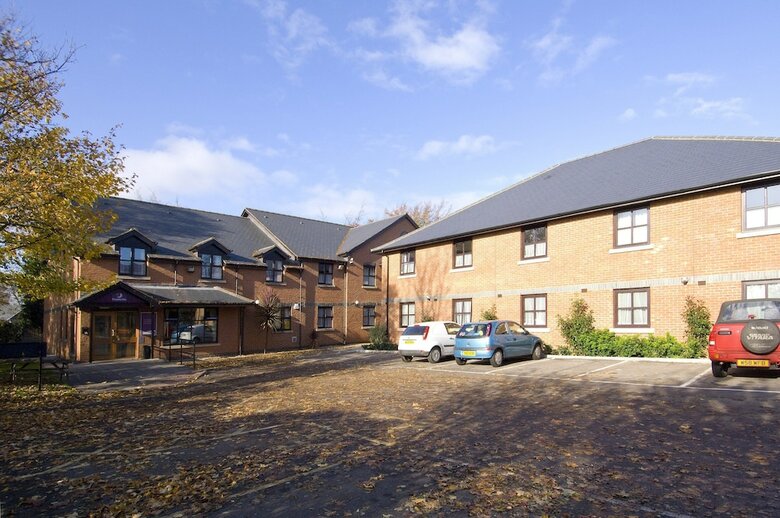 Hotel Premier Inn Gravesend Central
