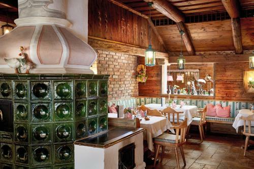 Landhotel Hauserbauer