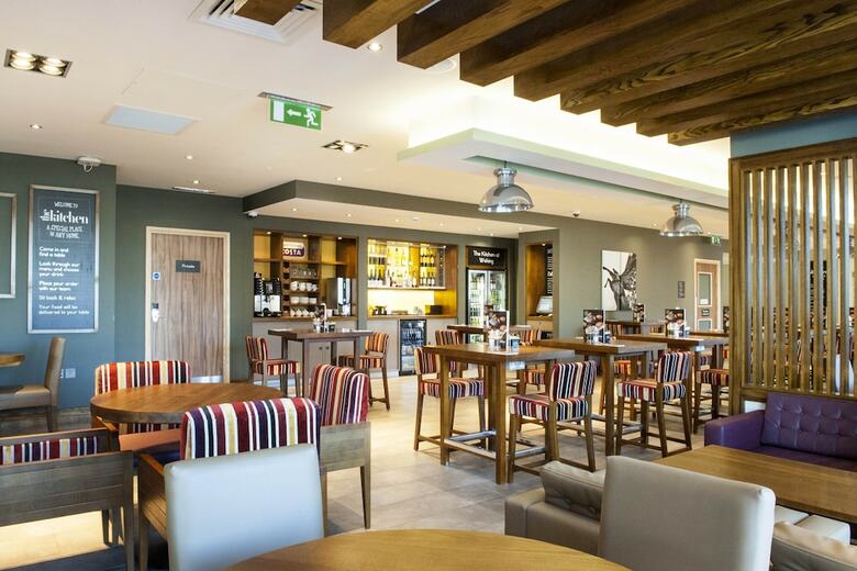 Hotel Premier Inn Woking Town Centre