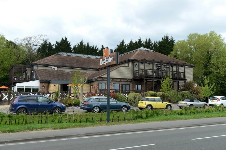 Hotel Premier Inn Chessington