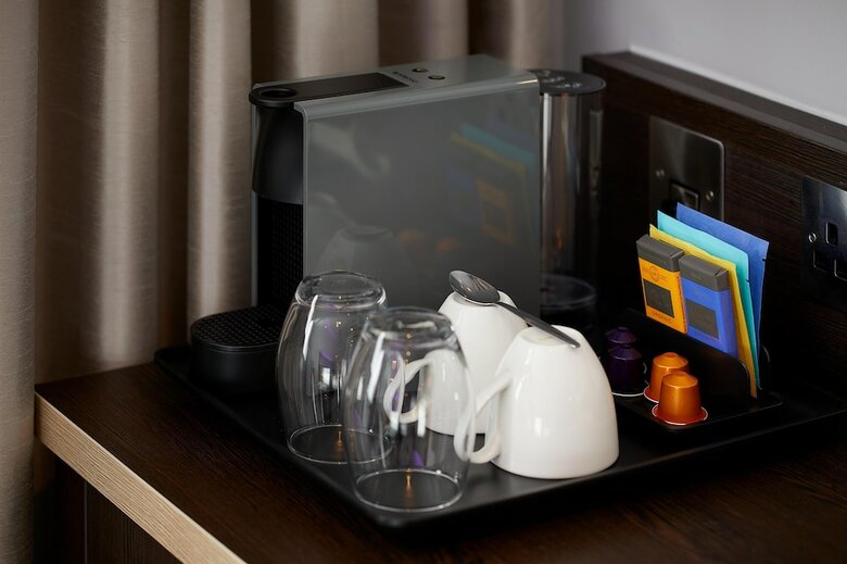 Hotel Premier Inn Staines Upon Thames