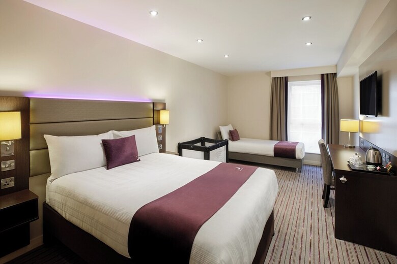 Hotel Premier Inn Marlborough