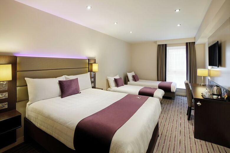 Hotel Premier Inn Dublin Cc Temple Bar