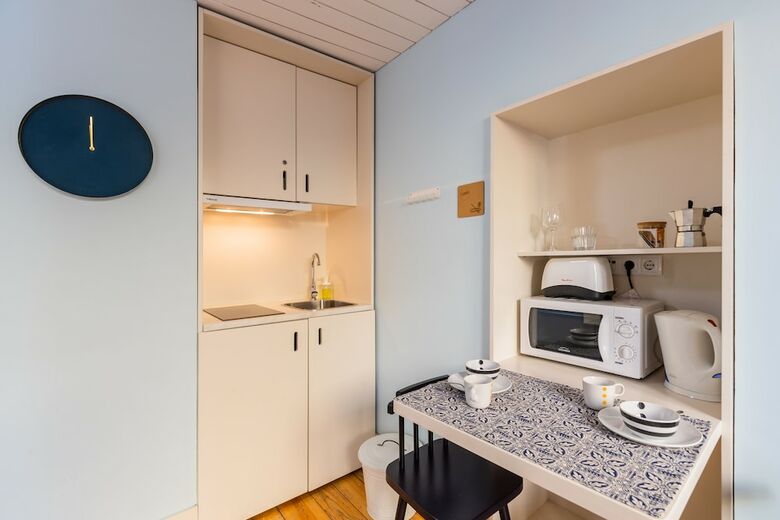 Apartamentos Victorias Studios - Cl�rigos
