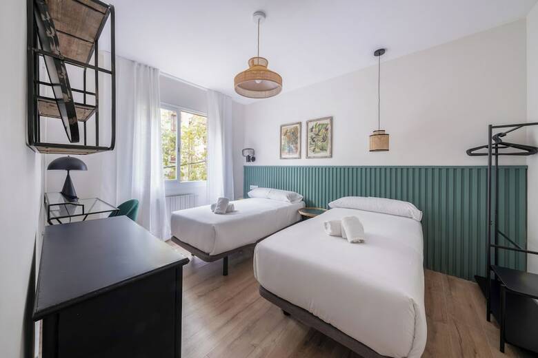 Bebarceloner Eixample Apartments