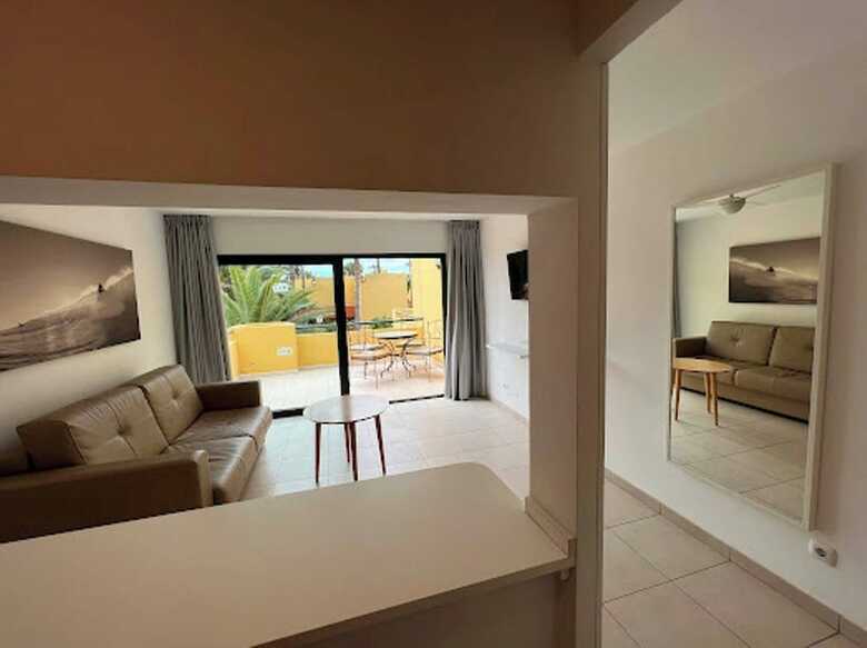 Apartamentos Beach Apt With Fast Wifi