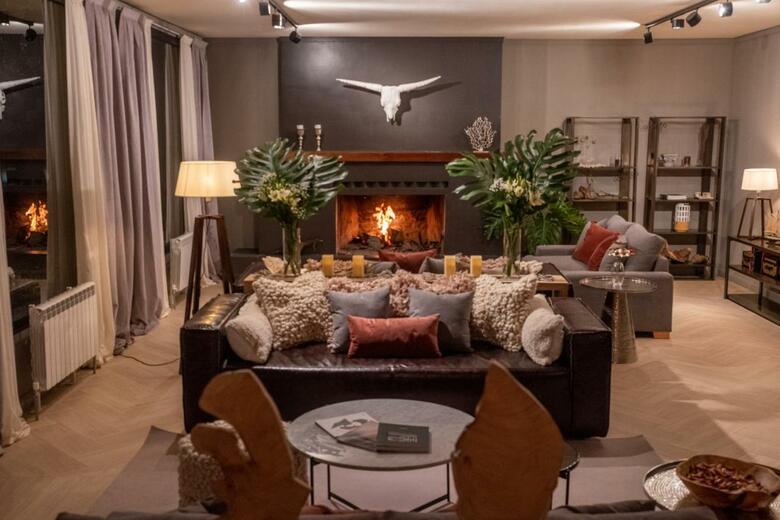 Hotel Am�rian Alumin�