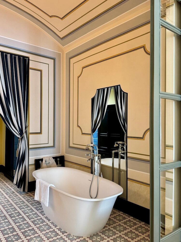 Hotel Divino By Fimedhotels